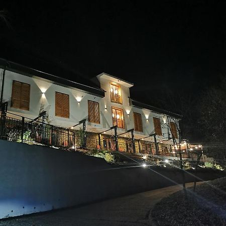 Illaberek Turistaház Sukoro Bagian luar foto