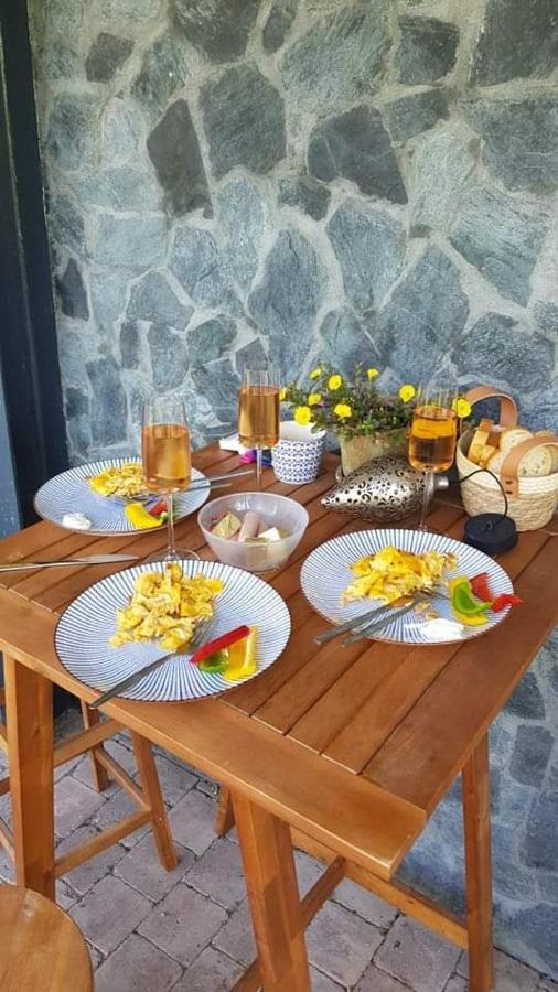 Illaberek Turistaház Sukoro Bagian luar foto